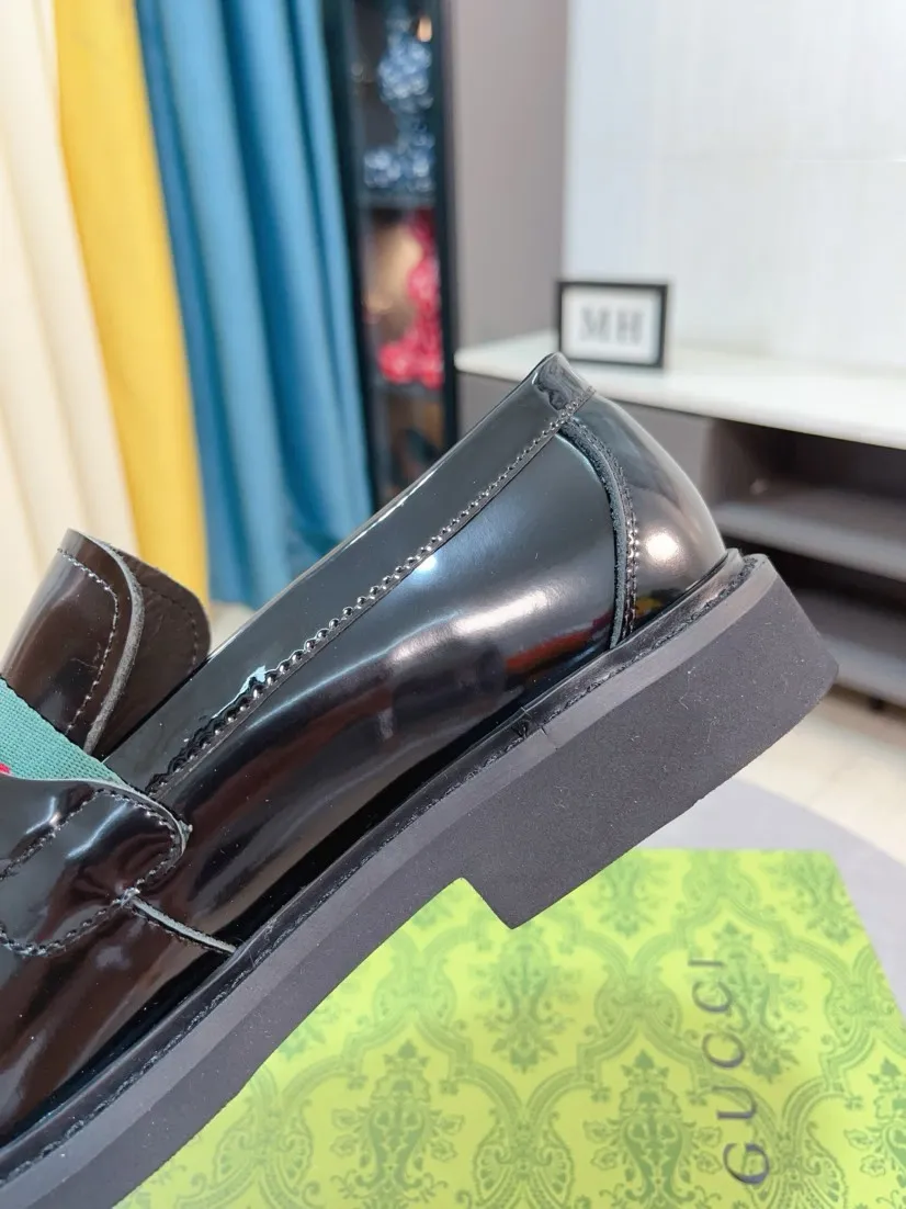 Men's men's shoes💰560🌹🌹Niuli [GUCCI] Formal men's leather shoes [strong][strong][strong] New model coming ~ original quality ☺The upper is imported from Italy with open edges, the leather is soft and delicate, and the wear-resistant and non-slip combination outsole is dignified and domineering, and the luxury charm is unobstructed! The natural and free nouveau riche leads the trend. Code number: 38-44